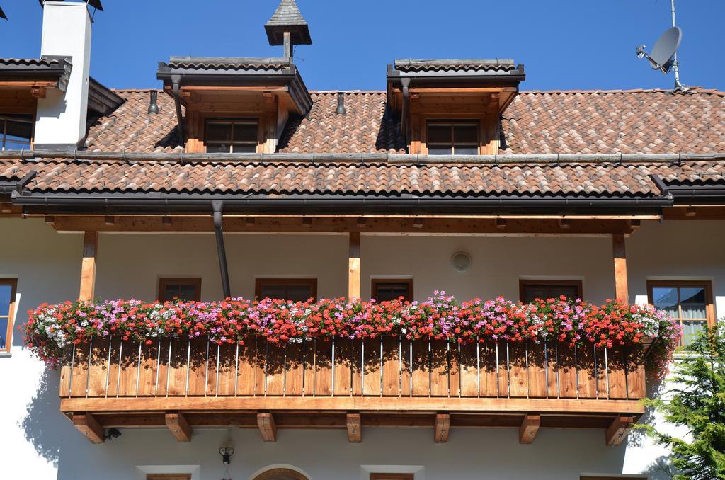 Baerntalerhof Villa Falzes Luaran gambar