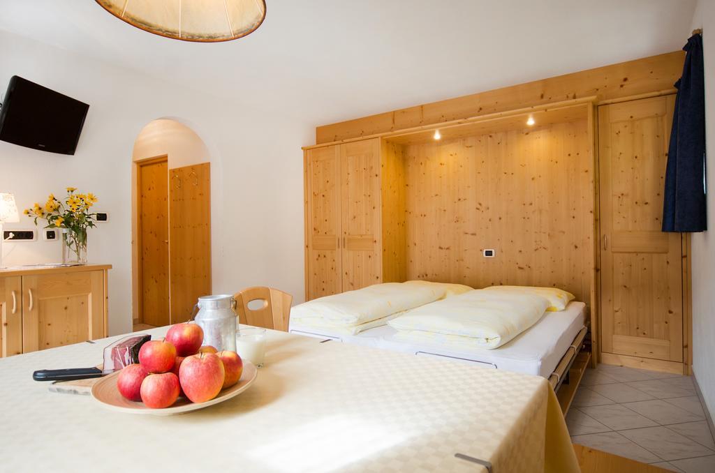 Baerntalerhof Villa Falzes Bilik gambar